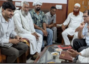 بجلی،پانی وآبپاشی کے محکموں افسران کے ساتھ کانگریس لیڈر آفتاب احمد کی میٹنگ