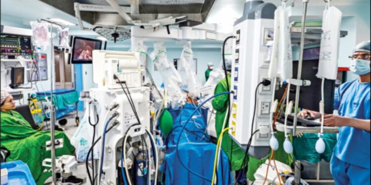 ثانوی اور اعلیٰ درجے کے نظام میں نمایاں توسیع