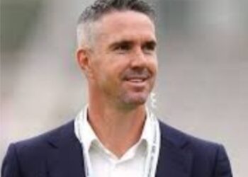 کیون پیٹرسن کی جیکب بیتھل کے معاملے پر ایلسٹر کک پر تنقید