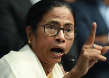 ممتا بنرجی مغربی بنگال کی خاتون آہن