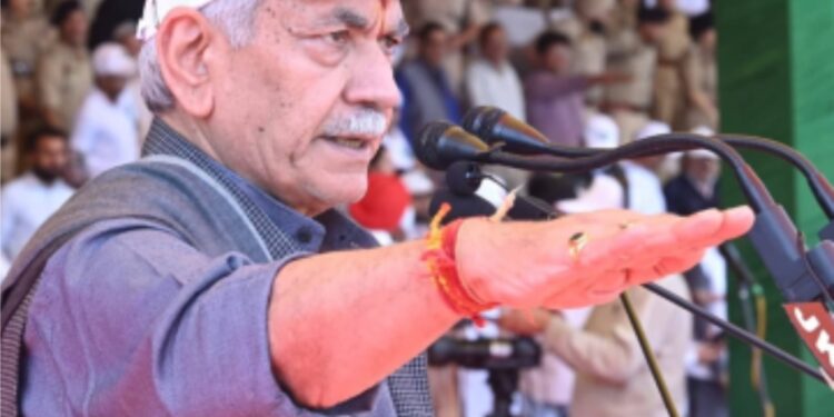 لیفٹنٹ گورنر نے ایم اے اسٹیڈیم کومنشیات سے پاک جموں و کشمیر کیلئے تاریخی عوامی تحریک کا کیا آغاز