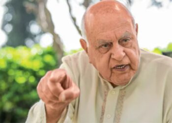 جموں و کشمیر کی خودمختاری اور دفعہ370کو اپنے حقیر مفادات کیلئے نیلام کردیا: ڈاکٹر فاروق