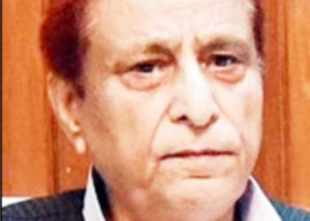اعظم خان کی مشکلیں بڑھیں،2سال کی سزا