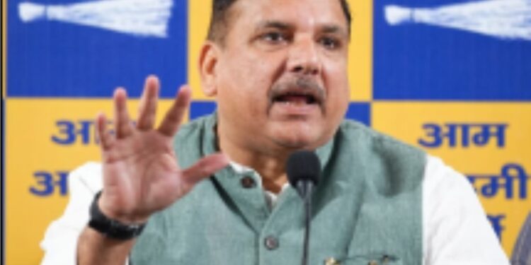 دہلی میں بیٹیاں محفوظ نہیں، مودی جی کا بیٹی بچاؤ-ناری وندن کہاں ہے؟:سنجے سنگھ