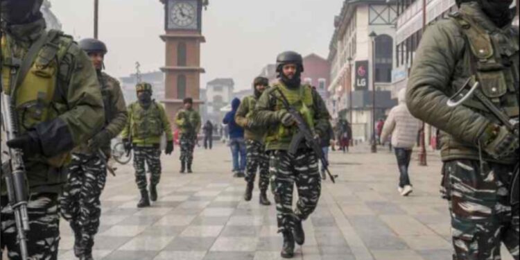 جموں و کشمیر میں ترقی، امن اور سلامتی کے منظر نامے پر تبادلہ خیال